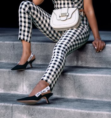 SOMETHING GINGHAM – IS A MUST HAVE THIS SEASON IN YOUR CLOSET