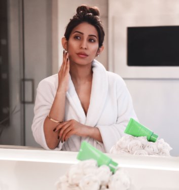 BEST FACE MASK TO BRIGHTEN YOUR SKIN – NEW YEAR NEW YOU