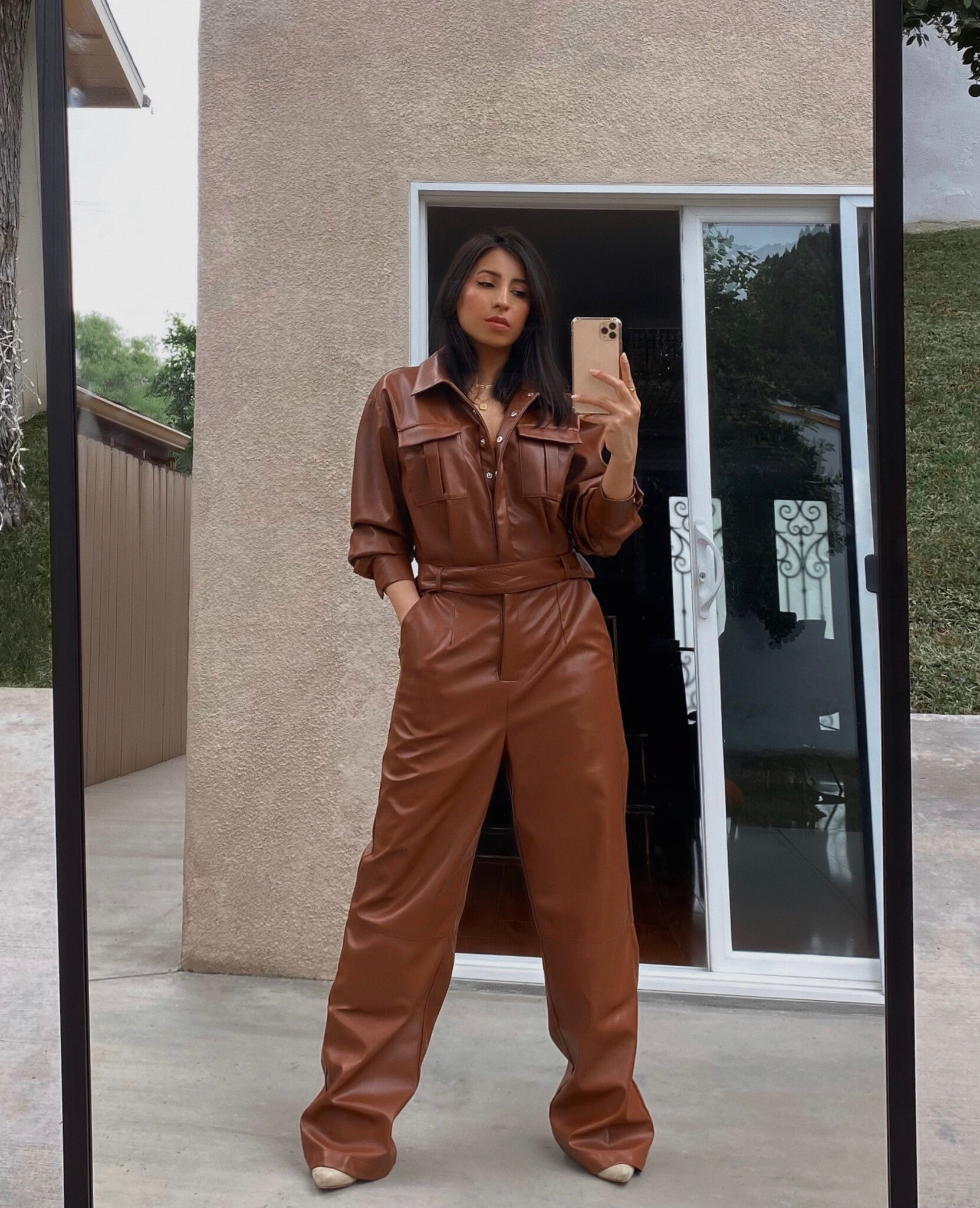 11 Absolutely Perfect Outfit Ideas For Christmas Eve