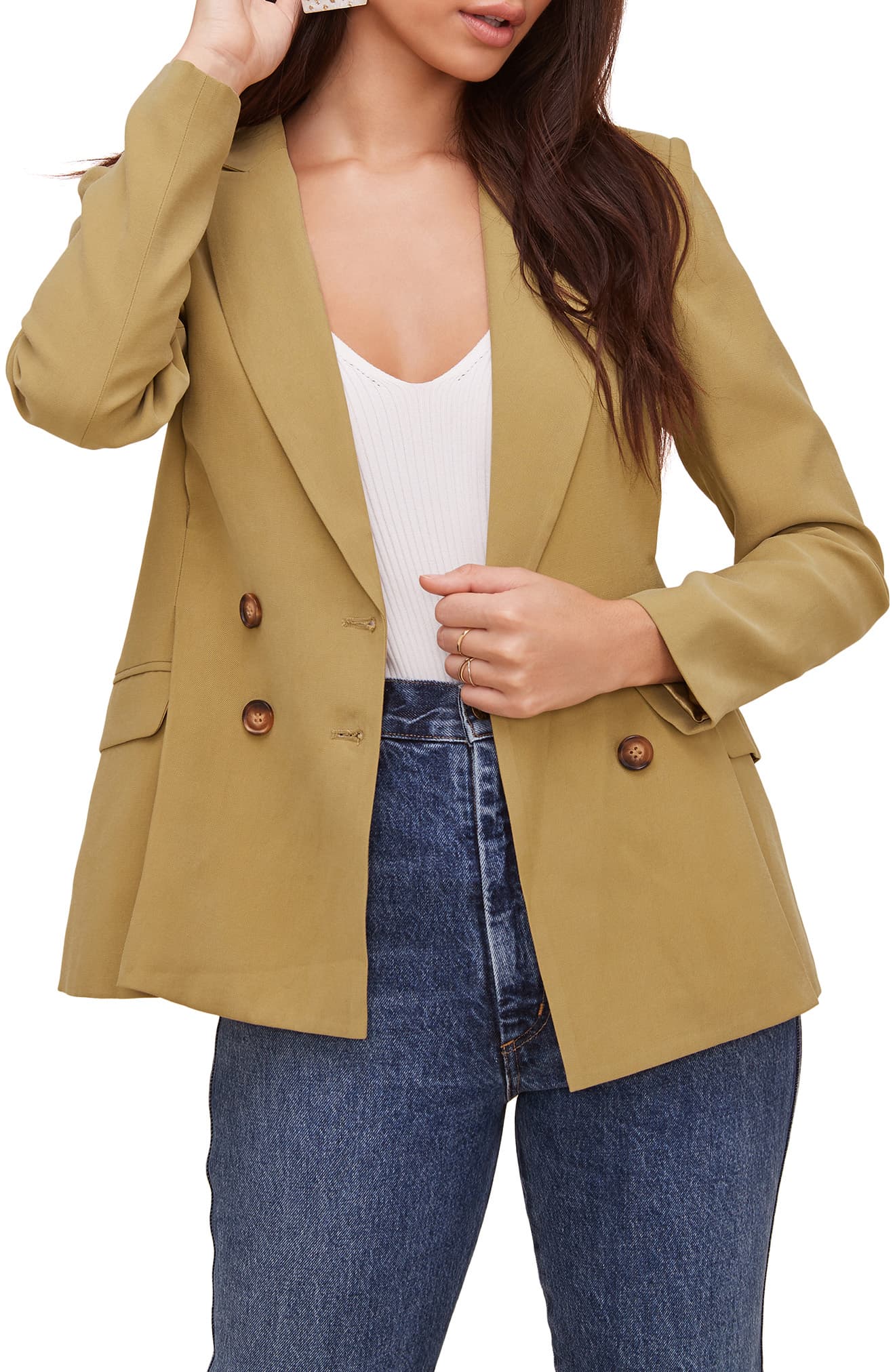 ASTR The Label Pleat Detail Fitted Blazer