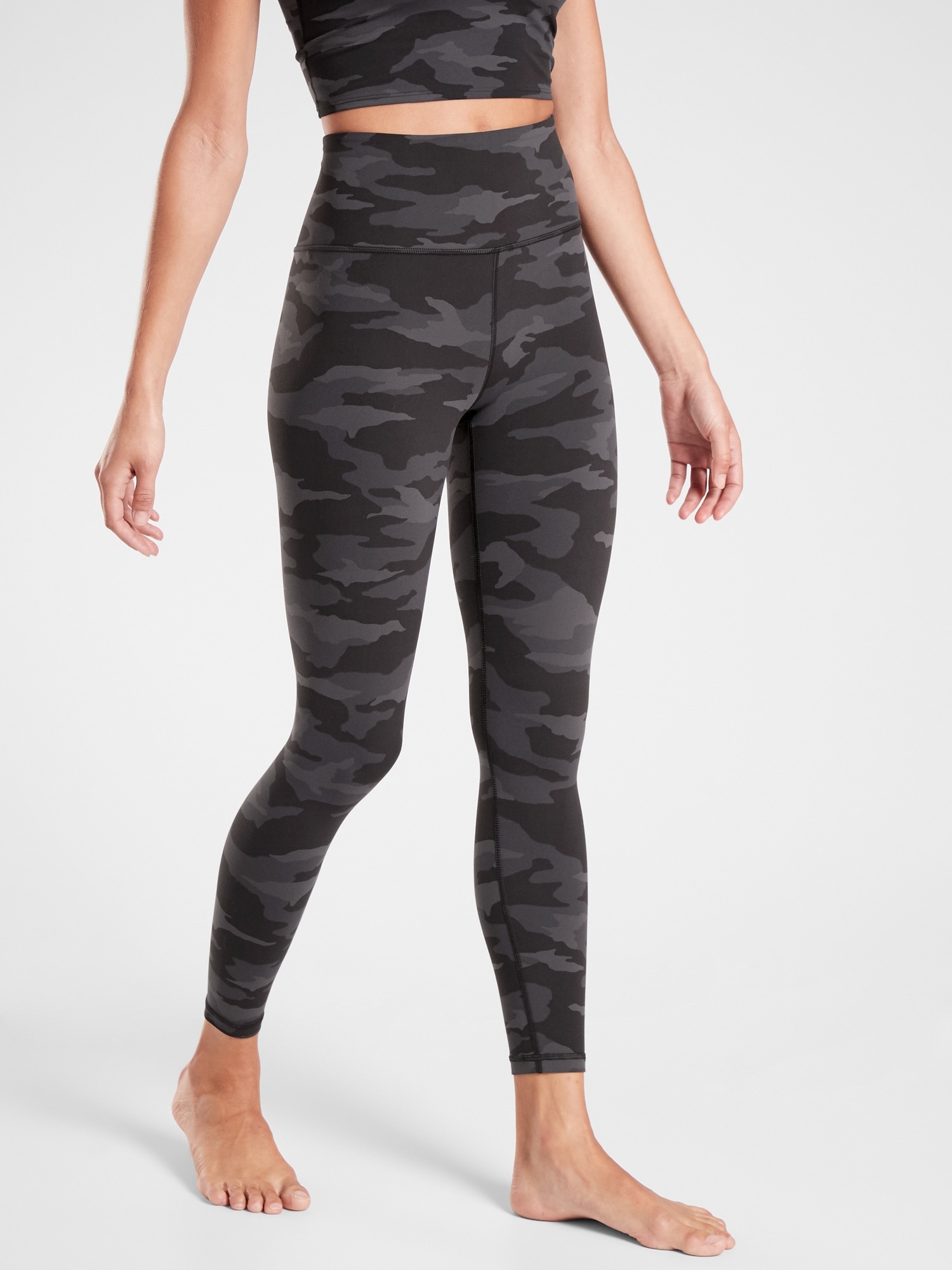 21 Best Athleta Pants To Kickstart Your Workout Routine In 2021