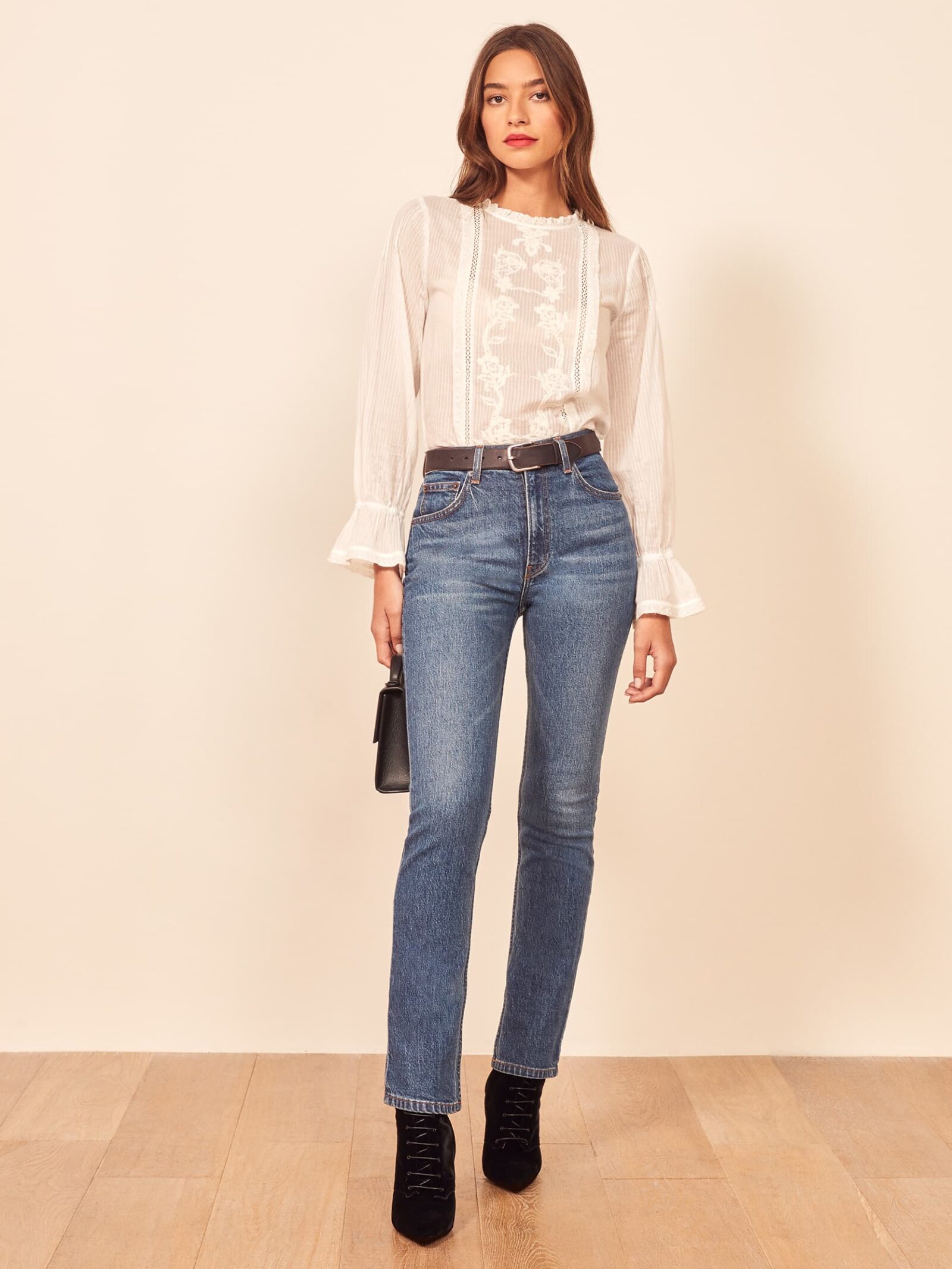 Top 5 Skinny Jeans Trends That Are Taking The Fashion World By Storm