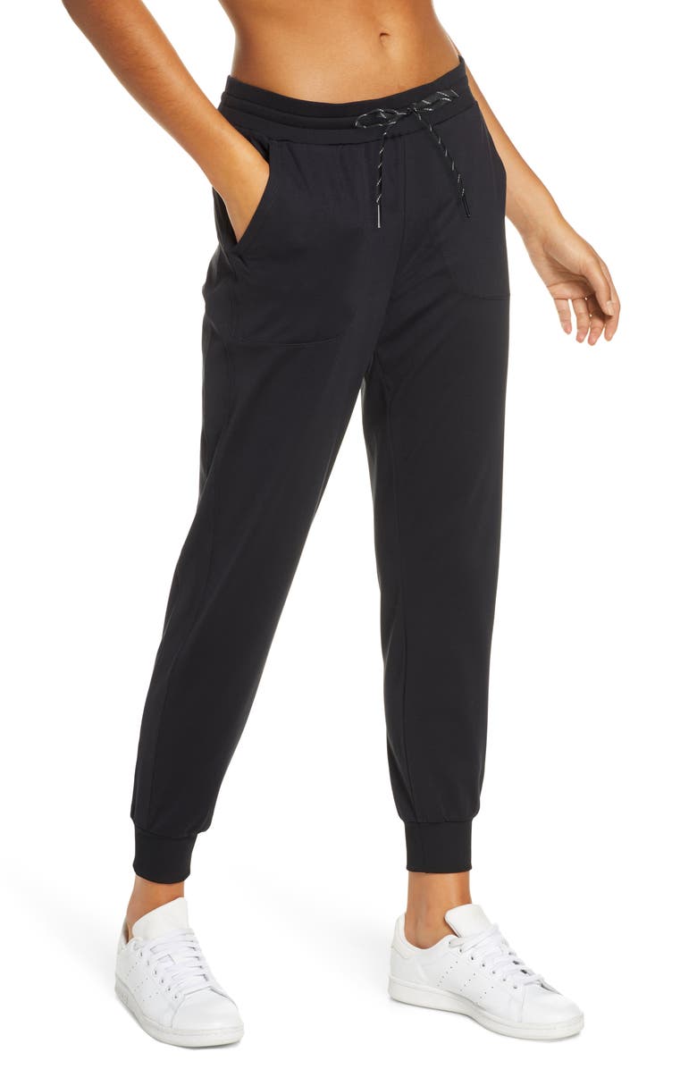 activewear items from Nordstrom Anniversary Sale 2021